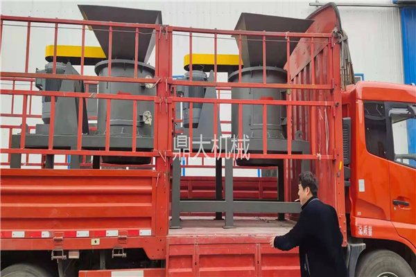 發(fā)上海兩臺(tái)濾餅立式粉碎機(jī)