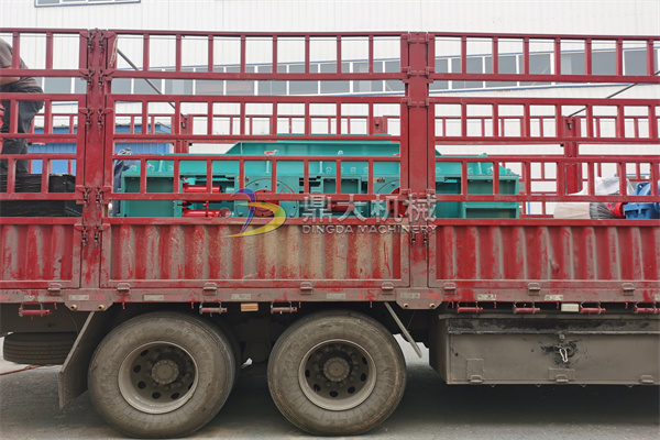 發(fā)河南平頂山1280對(duì)輥制砂機(jī)