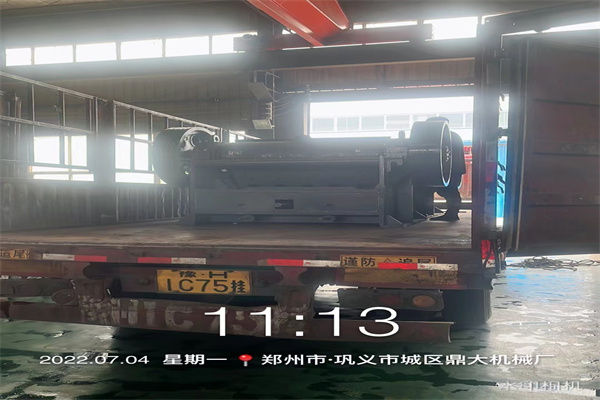 又發(fā)山西太原250×1200鄂式破碎機(jī)兩臺(tái)