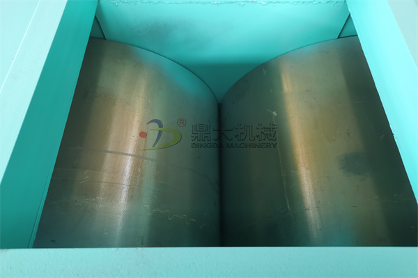 對輥制砂機進料口 對輥制砂機進料口