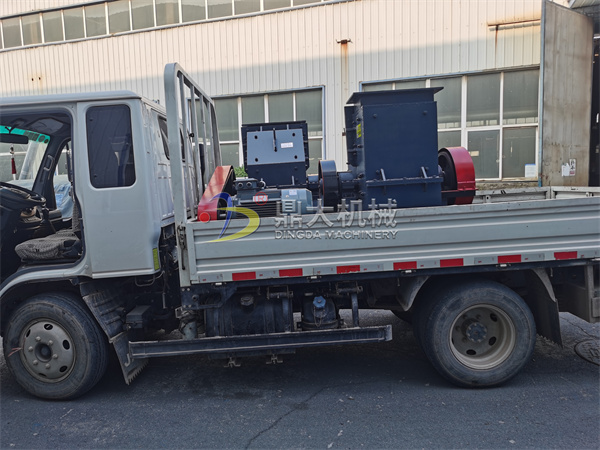 發(fā)河北廊坊600×400錘式破碎機