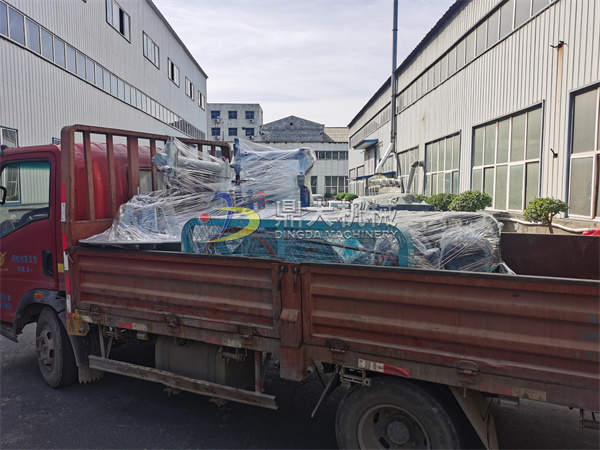 發(fā)遼寧朝陽400×250對輥破碎機