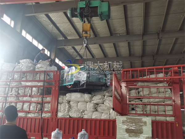 發(fā)山西陽泉450×500、400×400雙齒輥破碎機兩臺