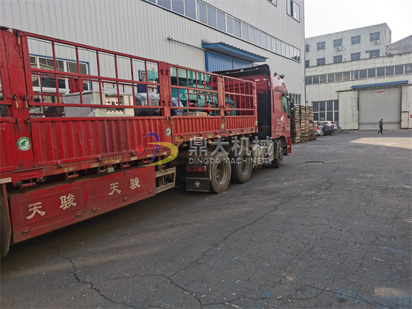 發(fā)廣西桂港1000×800液壓對輥制砂機