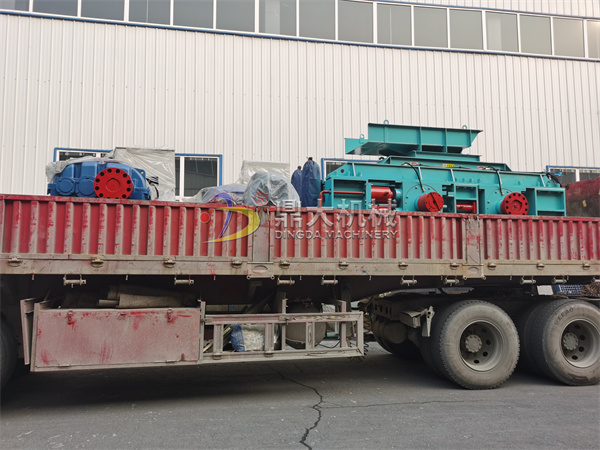 發(fā)湖北黃岡1200×800液壓對輥制砂機