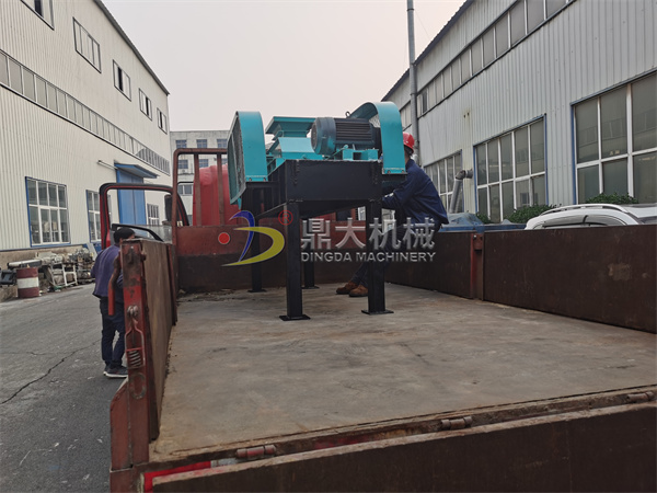 發(fā)黑龍江牡丹江400×250雙齒輥破碎機