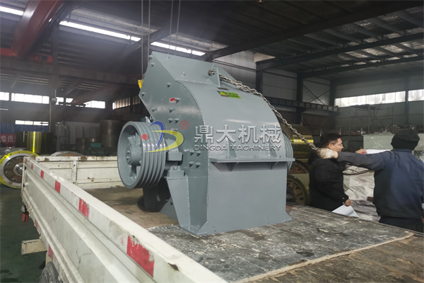 發(fā)陜西臨潼800×600錘式制砂機(jī)