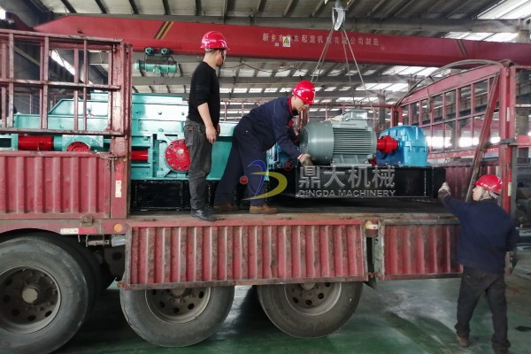 對(duì)輥破碎機(jī) 對(duì)輥破碎機(jī)