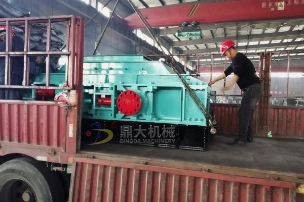 對(duì)輥破碎機(jī) 對(duì)輥破碎機(jī)