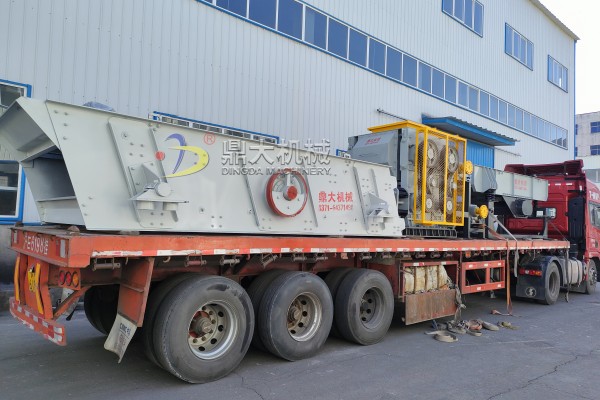 四齒輥破碎機(jī) 四齒輥破碎機(jī)